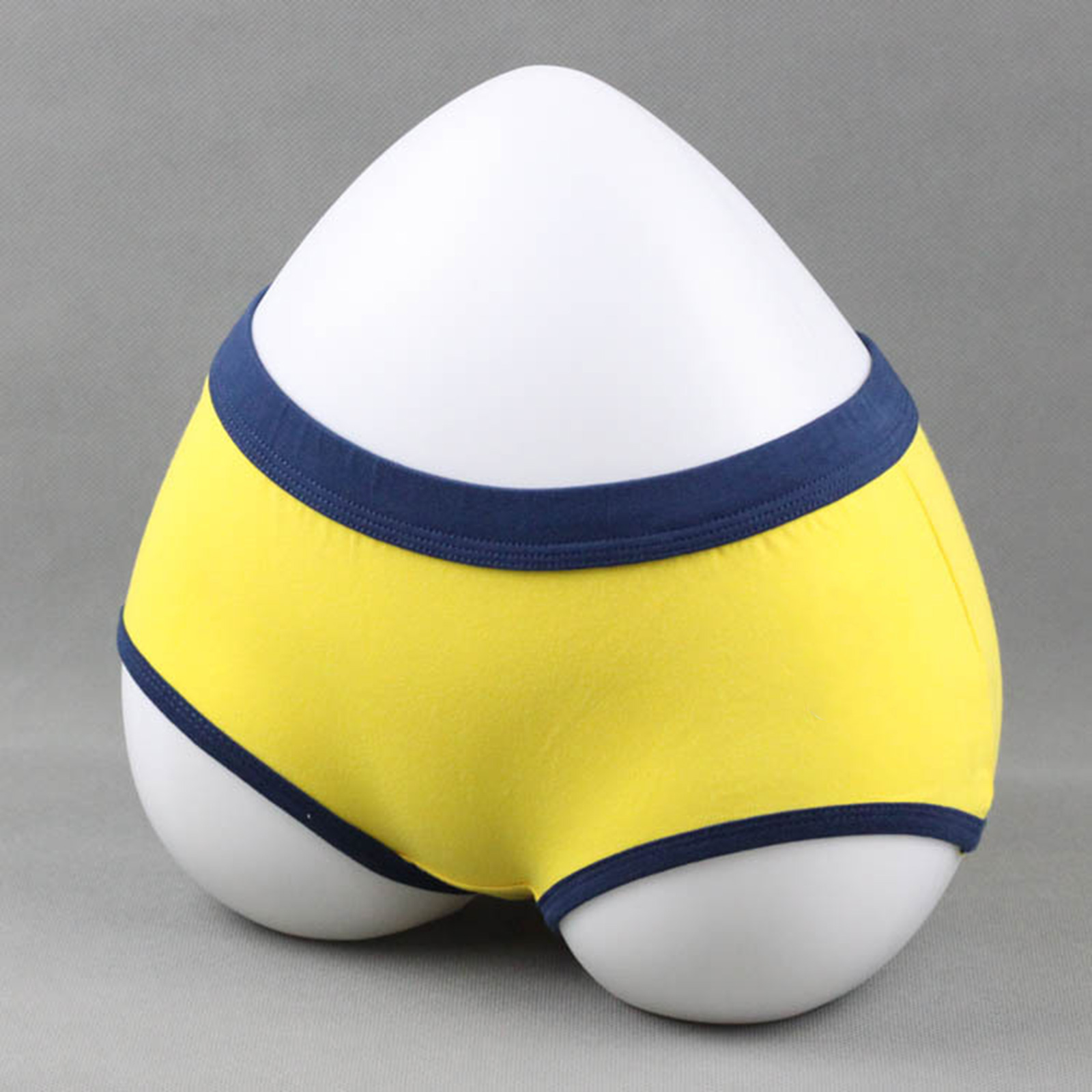 Underpants Display Stand Linge - Men Accessories Shop 리뷰 및 가격