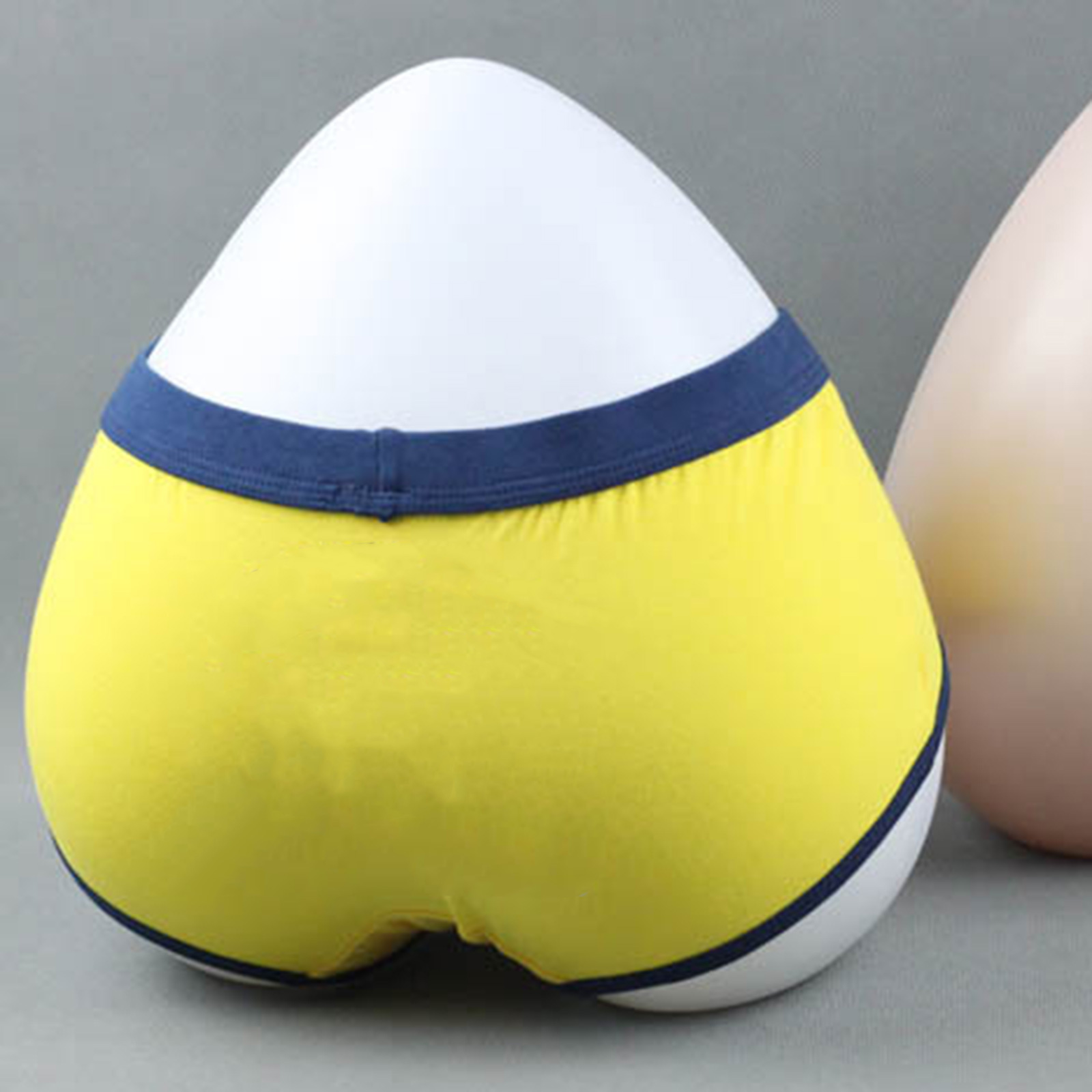 Underpants Display Stand Linge - Men Accessories Shop 리뷰 및 가격